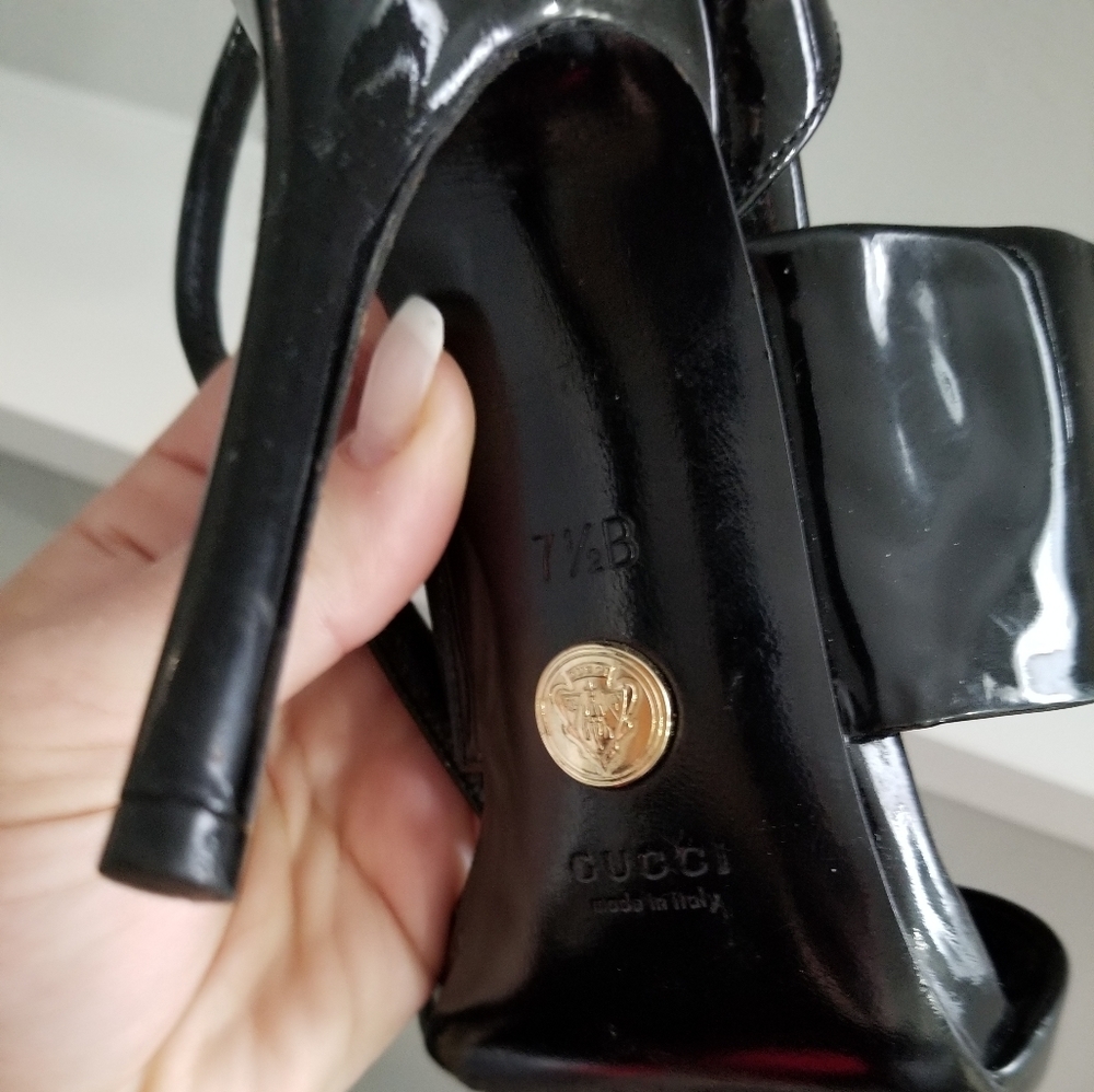 Gucci shoes